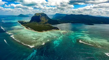 Best Area to Stay in Mauritius for Families: North, East, West or South?